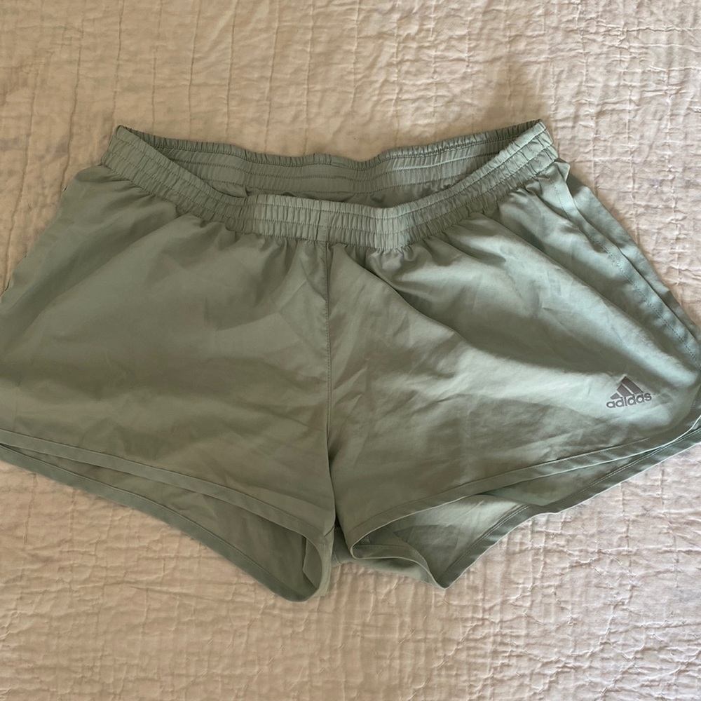 ⭐️ adidas Aeroready Athletic Running Shorts - women’s Large